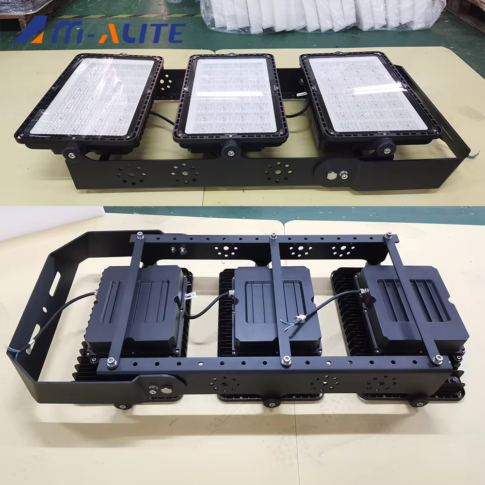 体育场用高功率 LED 泛光灯 300W，210000 流明 红外跟踪